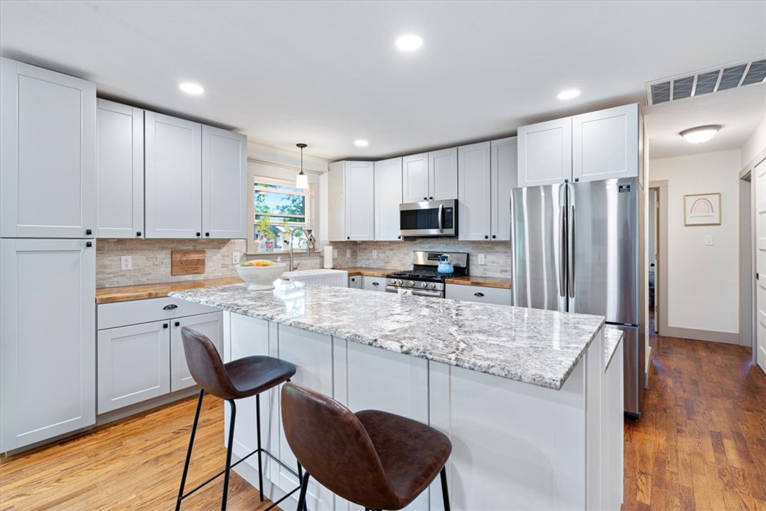 Ingrams Sub Siloam Spgs - Residential