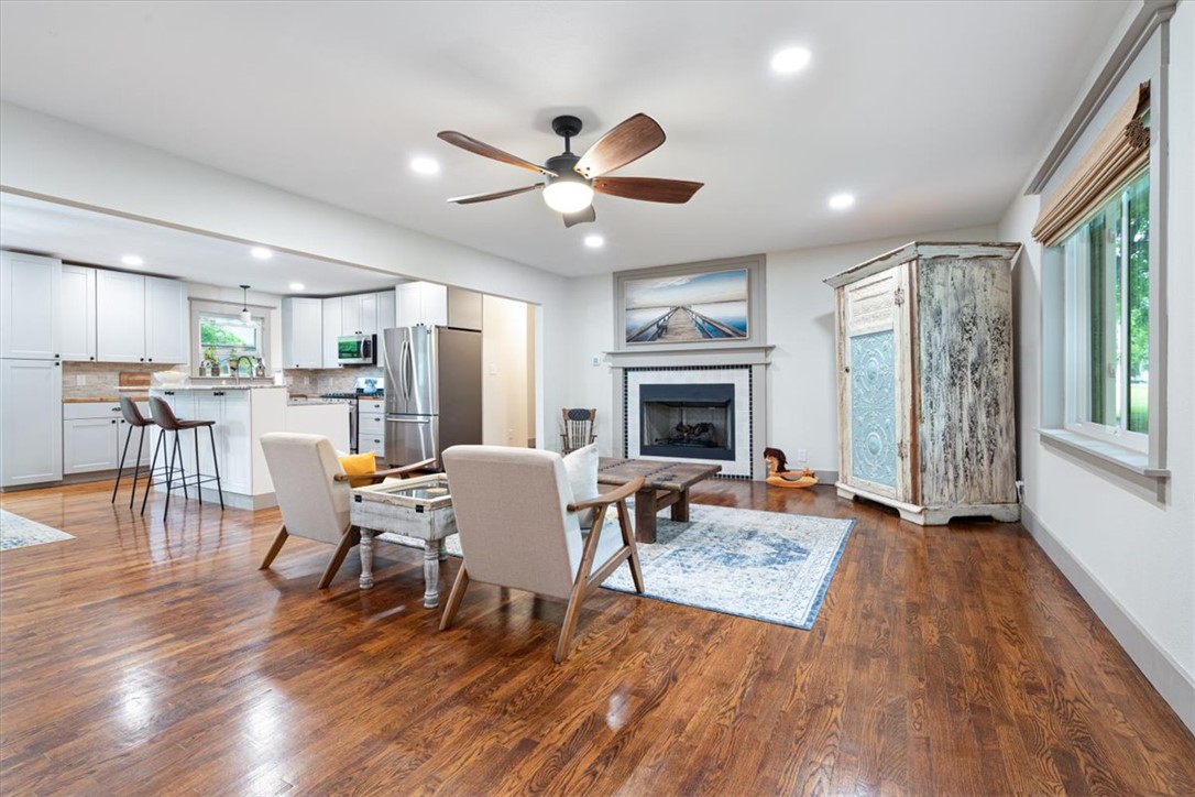 Ingrams Sub Siloam Spgs - Residential