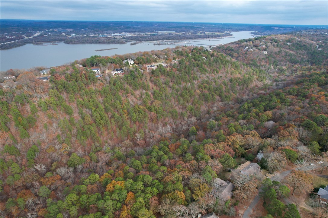 SLN RIVERVIEW MANOR - Land