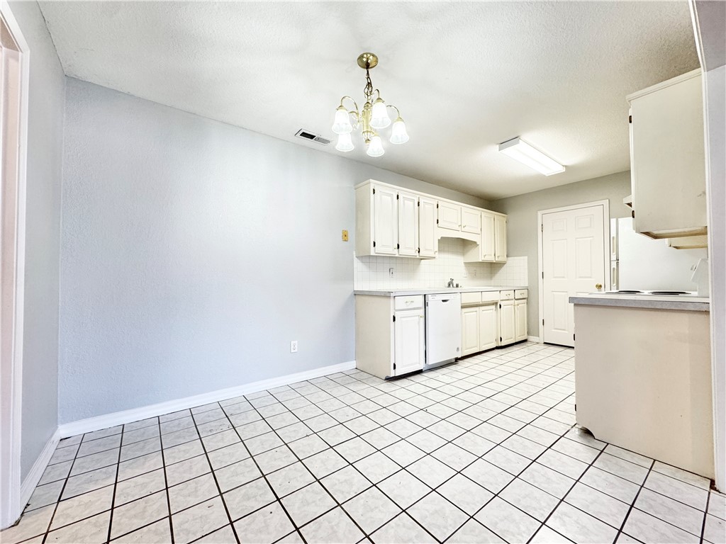 Crossover Heights PH III - Residential Lease