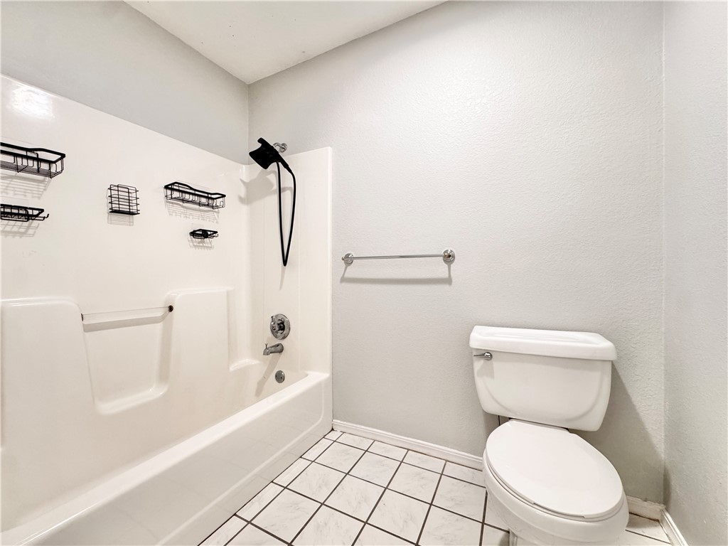 Crossover Heights PH III - Residential Lease