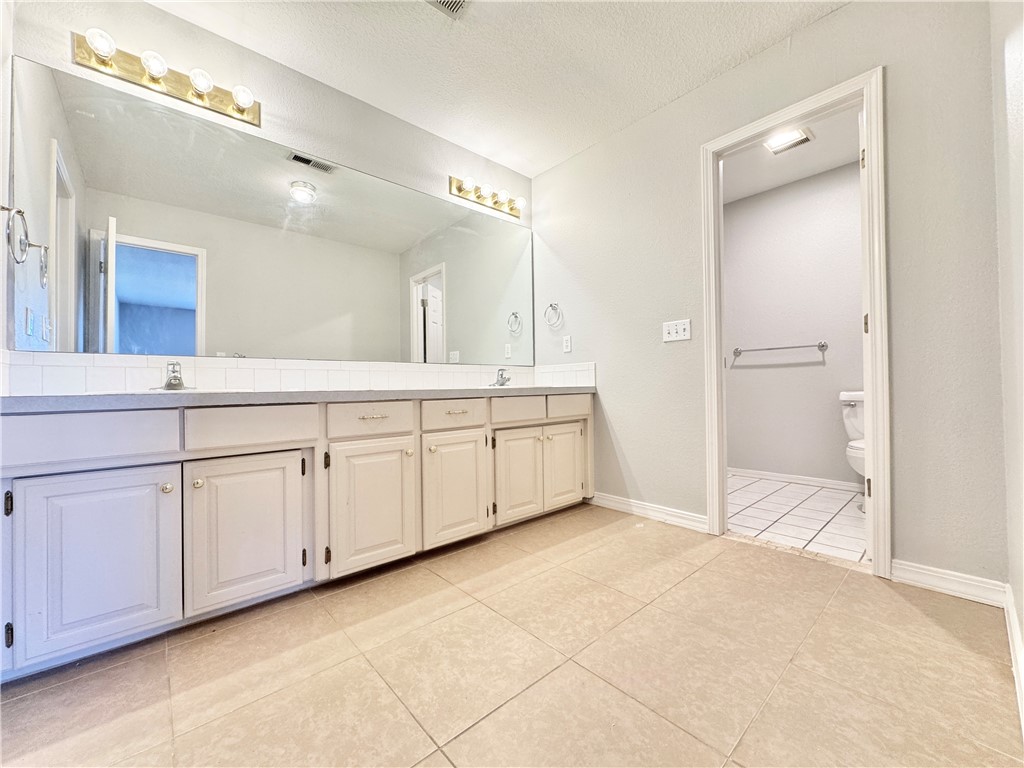 Crossover Heights PH III - Residential Lease