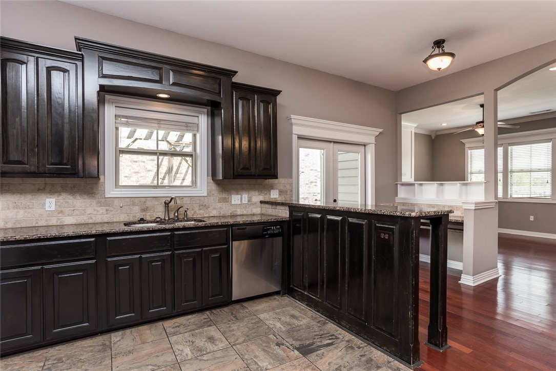 Rupple Row Sub - Residential Lease