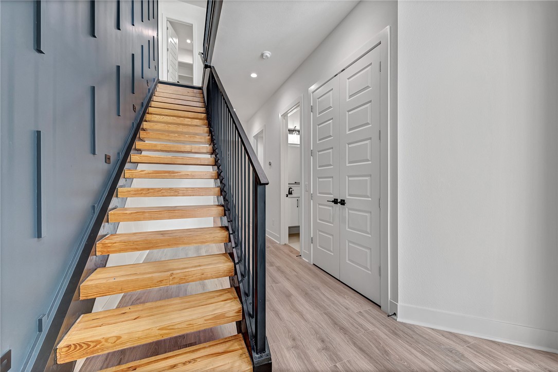 Polson Sub Bentonville - Residential