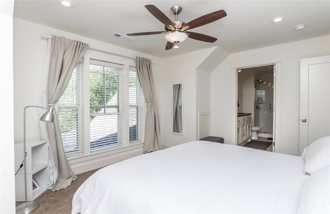 Manor Heights Sub Bentonville - Residential Lease