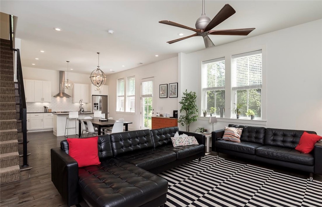 Manor Heights Sub Bentonville - Residential Lease