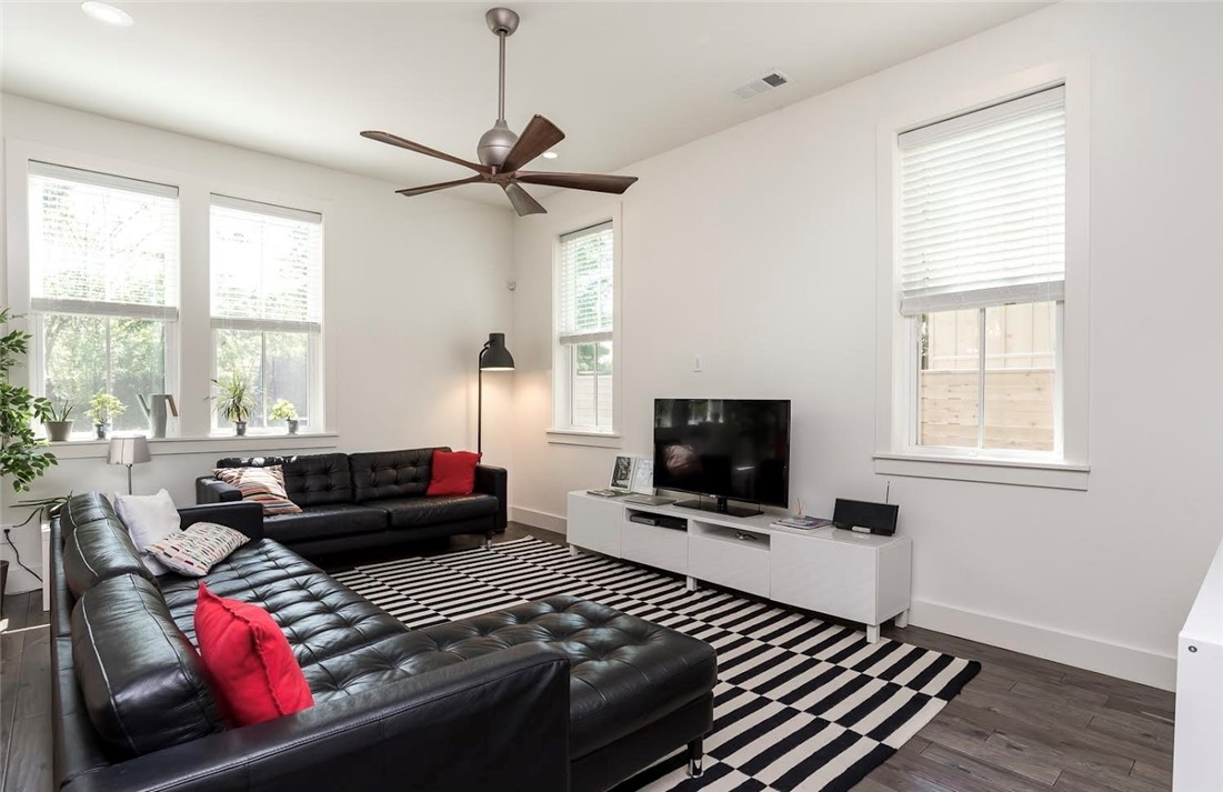 Manor Heights Sub Bentonville - Residential Lease