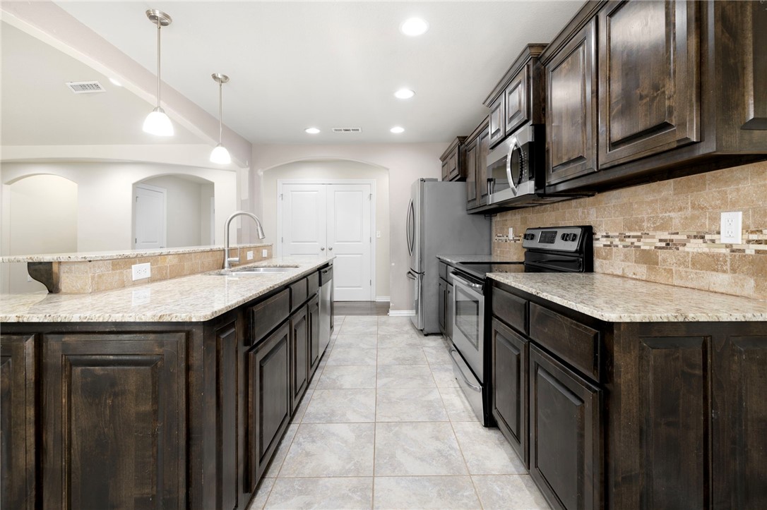 Prairie Meadows Sub Ph 3 - Residential