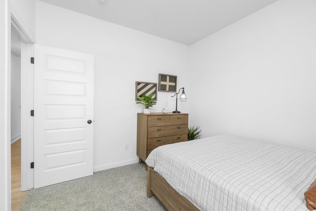 Brentwood Village - Residential