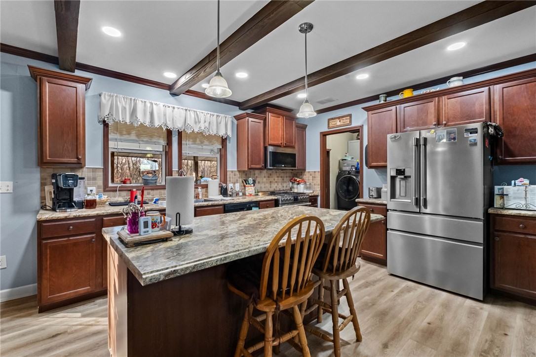 YOU DREAM IT - NOW MAKE IT HAPPEN - Residential