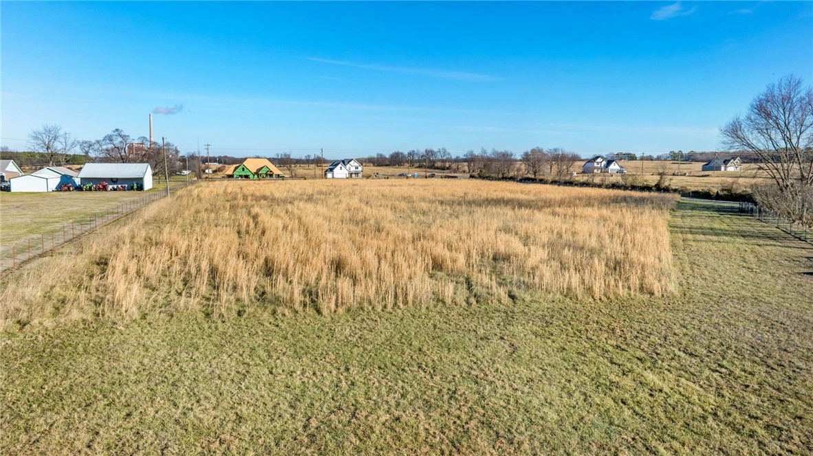 YOU DREAM IT - NOW MAKE IT HAPPEN - Residential