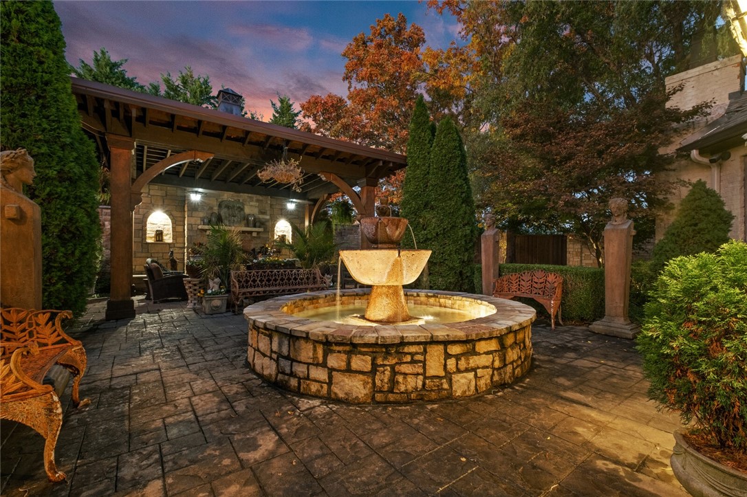 Pinnacle Sub Ph 4 Rogers - Residential