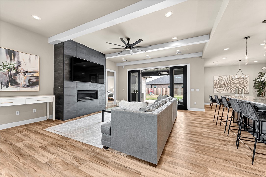 Aurora Sub Ph I Bentonville - Residential