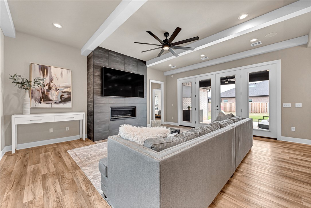 Aurora Sub Ph I Bentonville - Residential