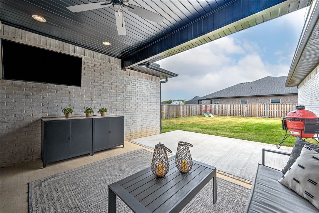 Aurora Sub Ph I Bentonville - Residential