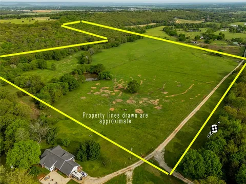 MLS: 1304737