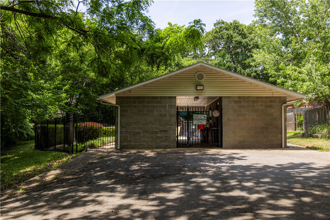 Shady Oaks - Residential
