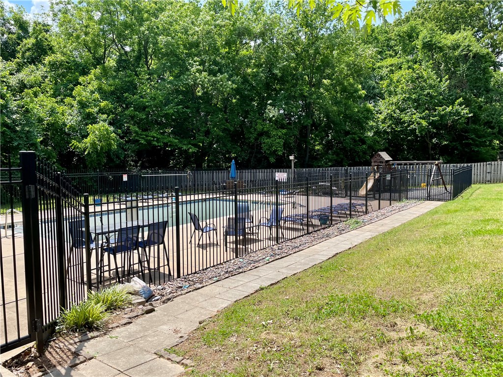 Shady Oaks - Residential