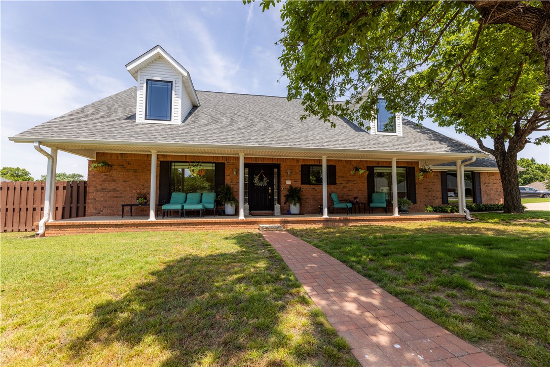 Shady Oaks - Residential