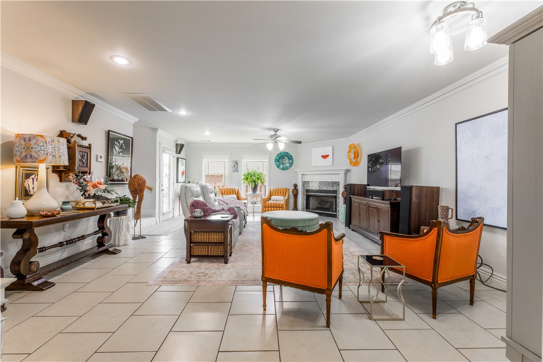 Shady Oaks - Residential