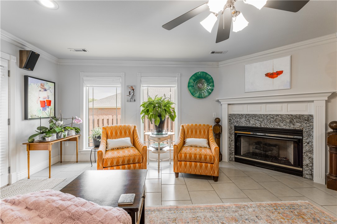 Shady Oaks - Residential