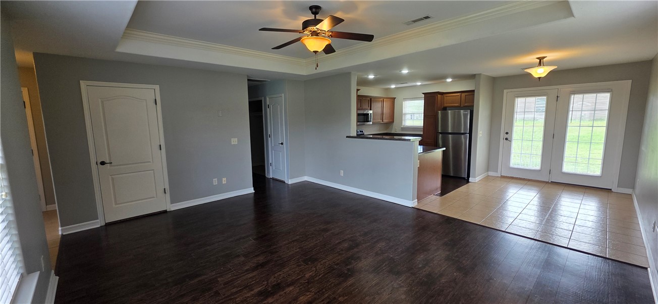 Sundowner Sub Ph 2A - Residential Lease