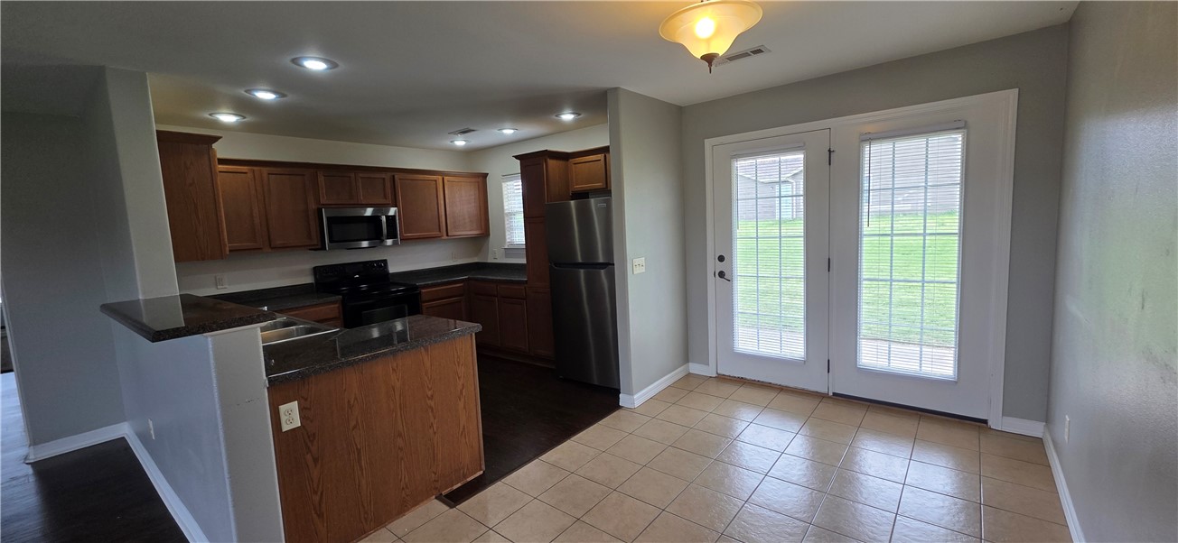 Sundowner Sub Ph 2A - Residential Lease