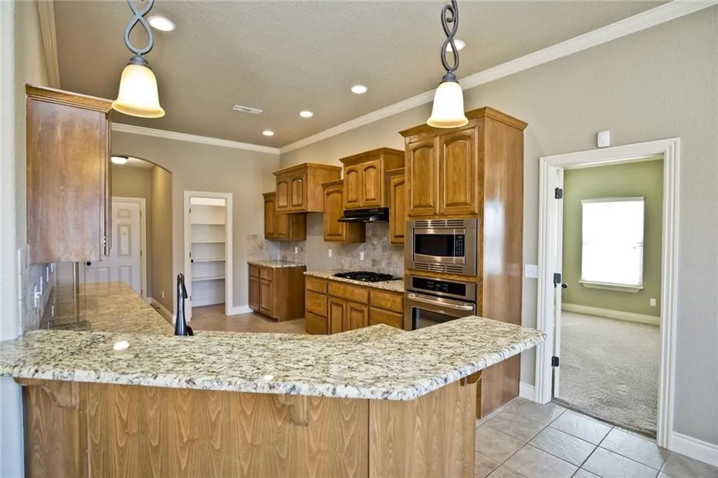 Farmington, Arkansas 72730, United States, 4 Bedrooms Bedrooms, ,3 BathroomsBathrooms,Residential,Active,165853