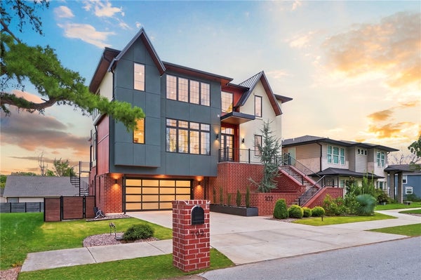 702 NE A ST, BENTONVILLE, AR 72712 - Image 41bb80fbf3013bc17472033bdd0a2bcc/3379505199