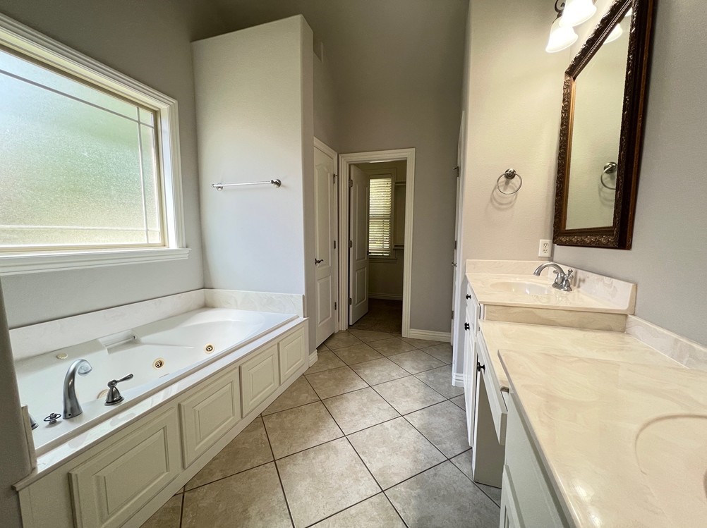Clabber Creek Sub Ph I - Residential Lease