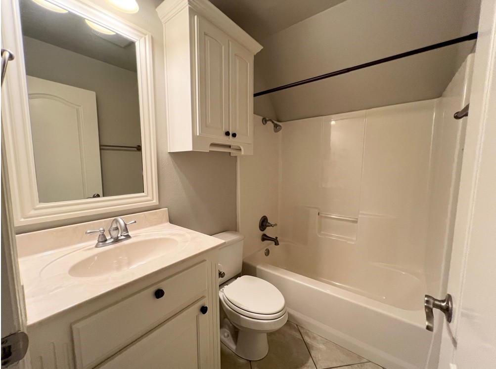 Clabber Creek Sub Ph I - Residential Lease