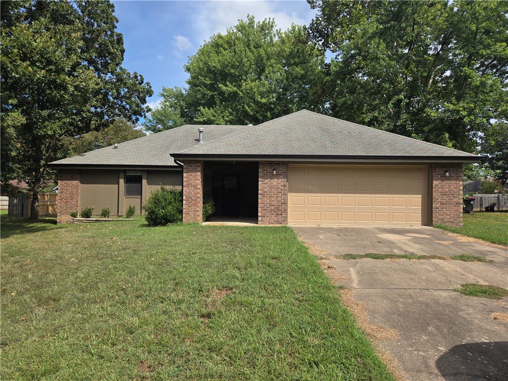 This fantastic, updated 3-bedroom, 2-bath house is in a quiet, friendly neighborhood in Springdale, that is close to HWY 49, schools, shopping & everything NWA has to offer. Youāll love the bright living space, practical kitchen, large living room that is perfect for relaxing or spending time with family and friends. The large, private, back yard is fully fenced and will make you feel right at home! Tenant is responsible for all utilities (electric, gas, water/trash, cable/internet, etc.) & lawn care. Application process is subject to credit scores, background check, past rental history, debt to income ratios, income verification, etc. $1,850 security deposit required: $1,850 per month in rent on a 1-year lease. Recommended that tenant obtain a renters insurance policy. No pets over 45#, any approved pet will require a $500 Non-Refundable Deposit per pet.