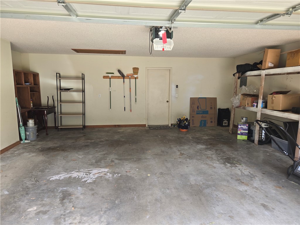 Lester Sub Ph Iii - Residential Lease