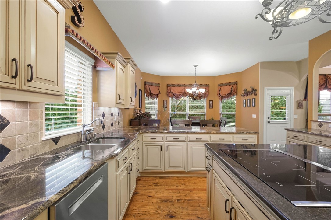 Shadow Valley - Residential