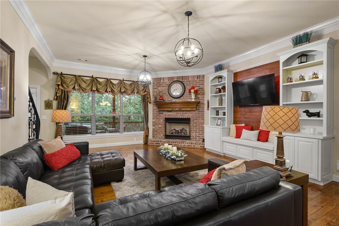 Shadow Valley - Residential