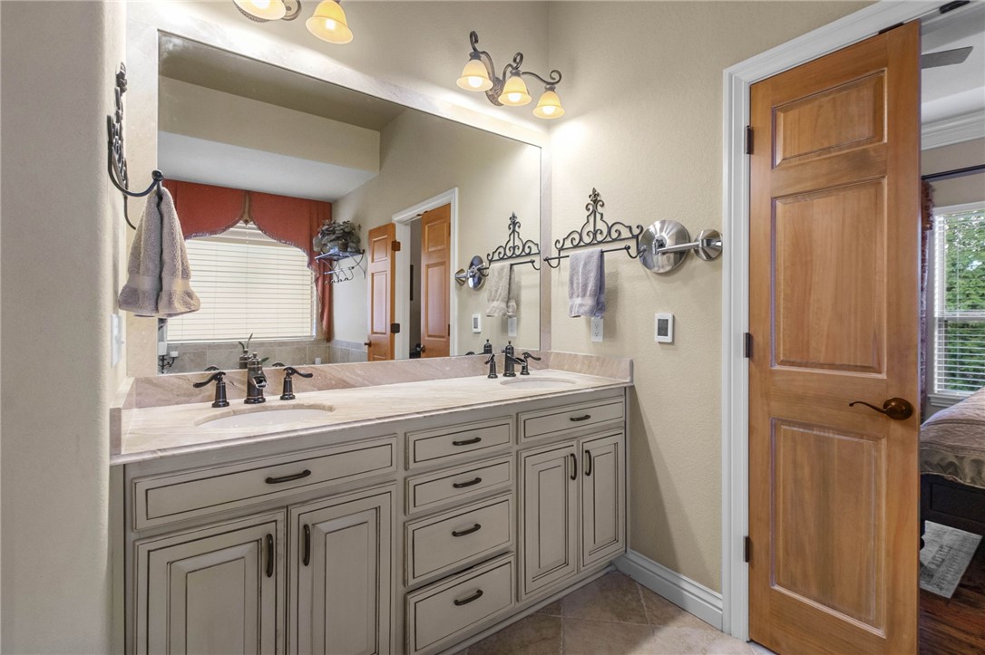 Shadow Valley - Residential