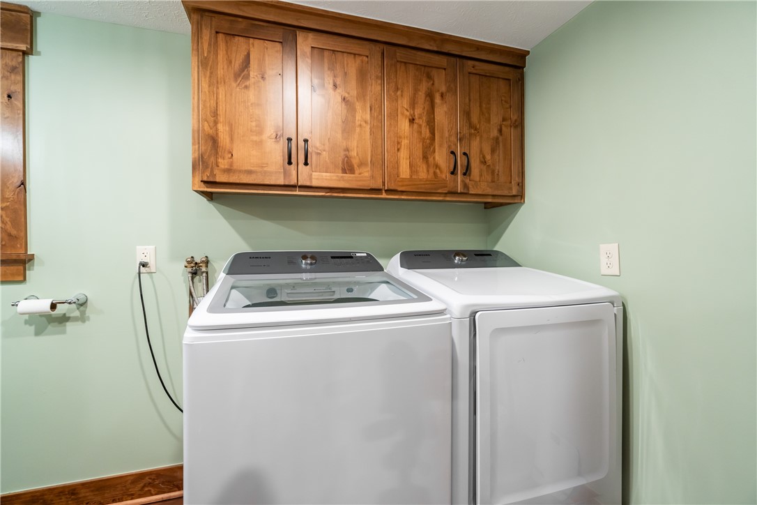 Glen Rocks - Residential