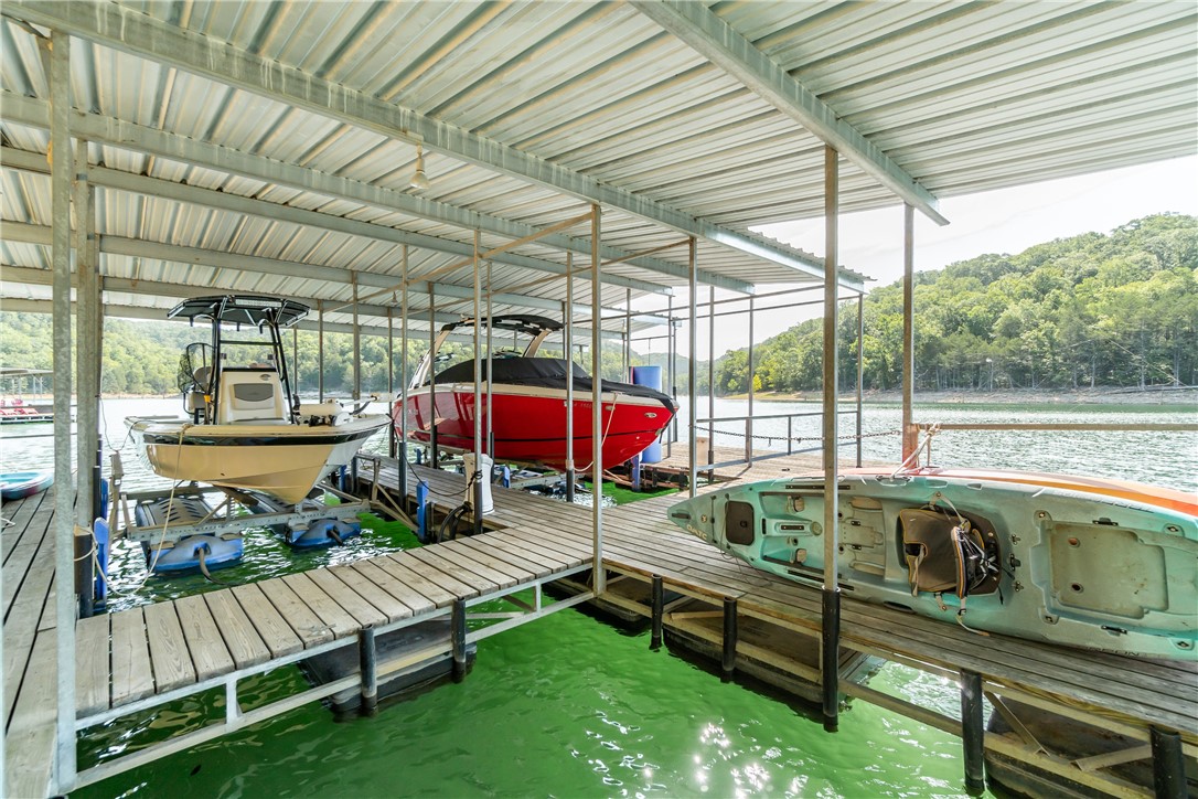 Glen Rocks - Residential