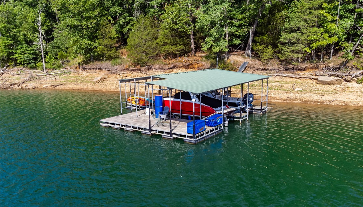 Glen Rocks - Residential