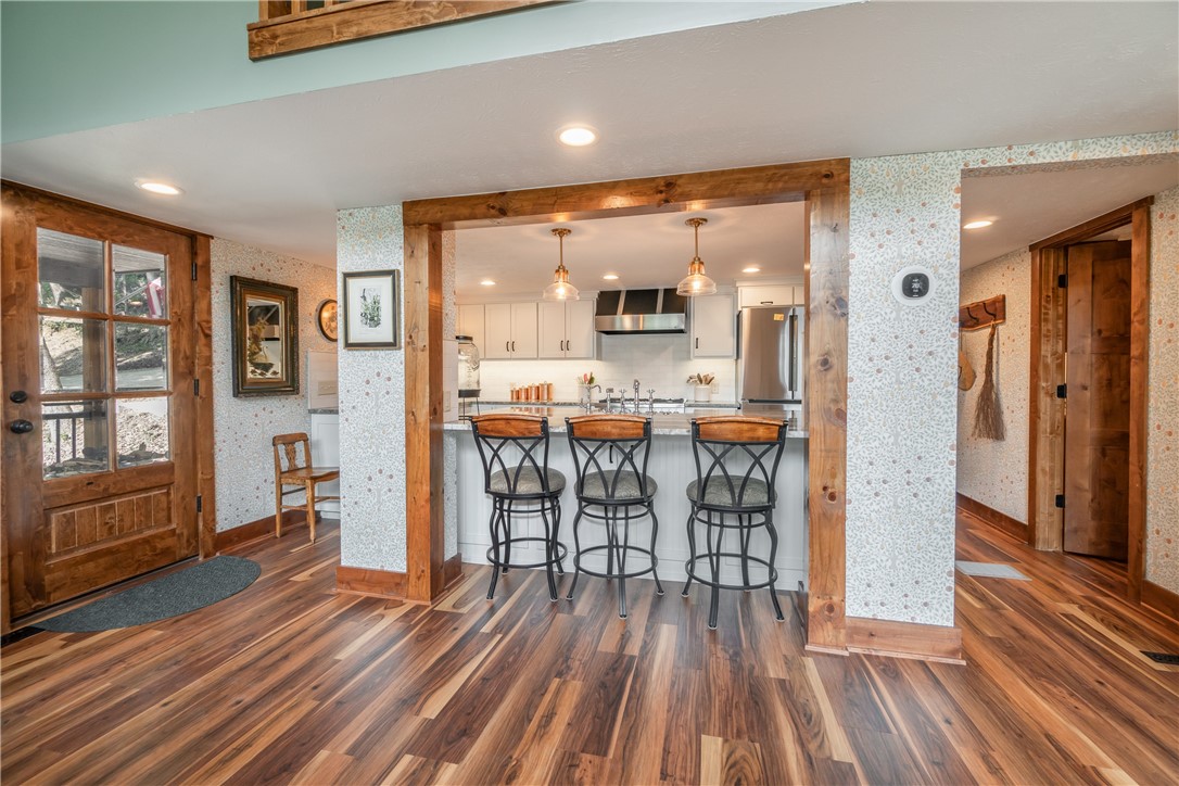 Glen Rocks - Residential