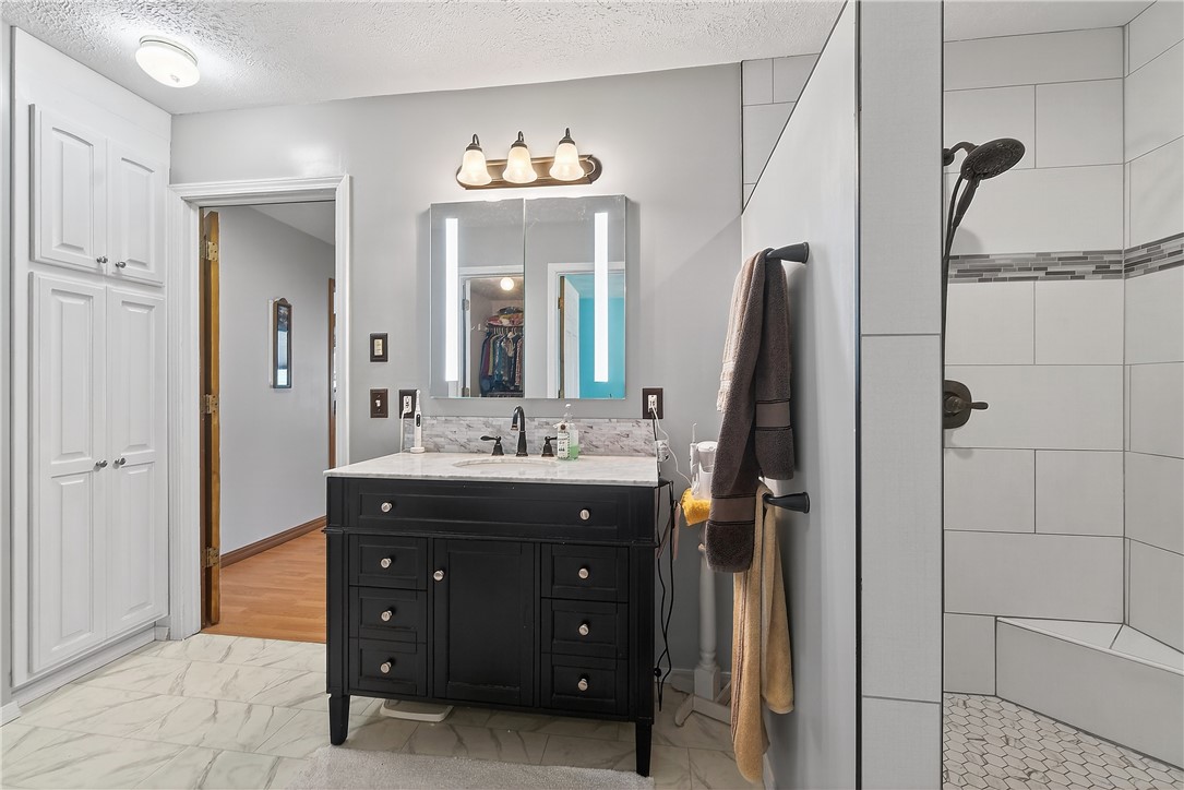 26-18-33 - Residential