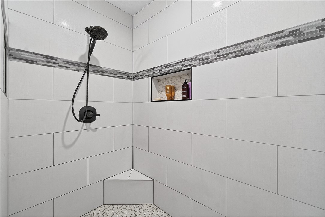 26-18-33 - Residential