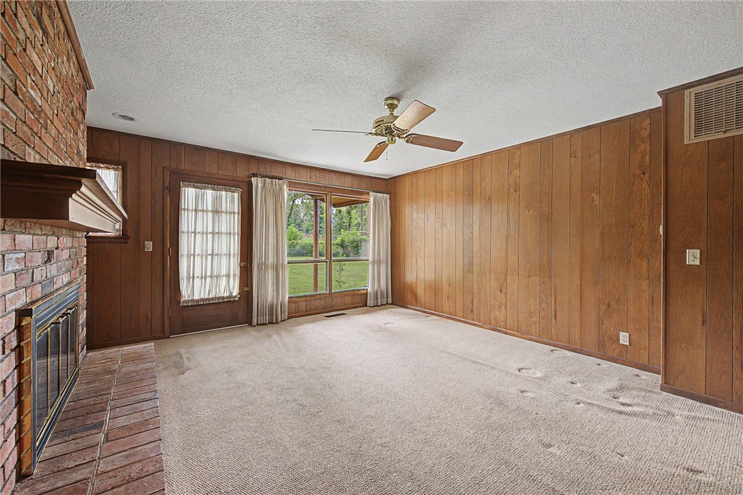 Birch Drive Add Rogers - Residential