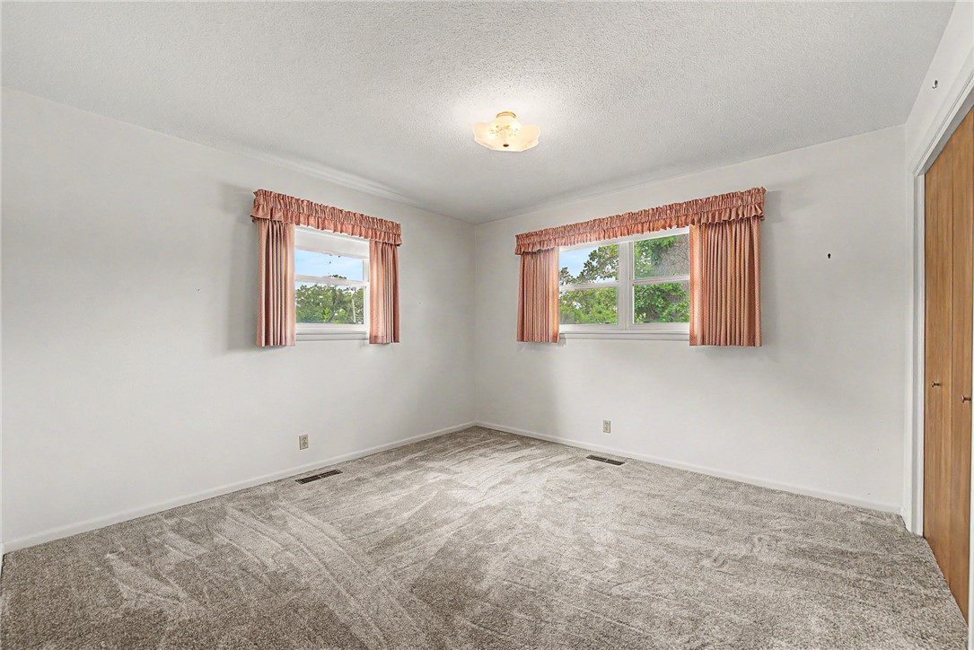 Birch Drive Add Rogers - Residential