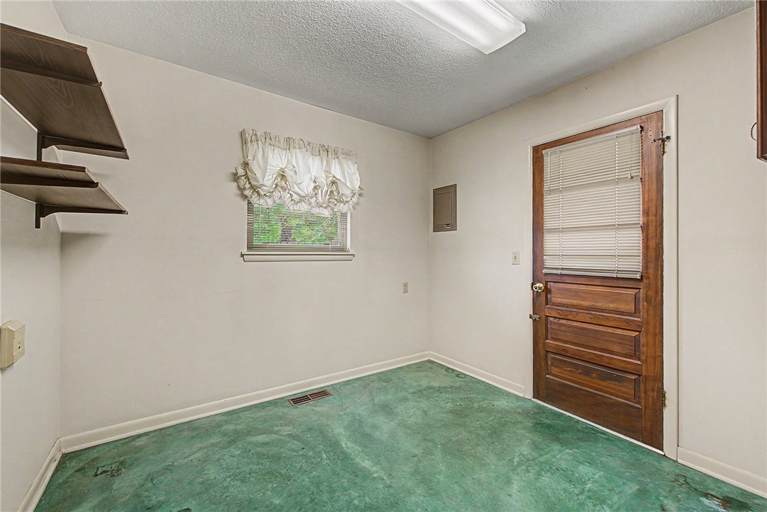 Birch Drive Add Rogers - Residential