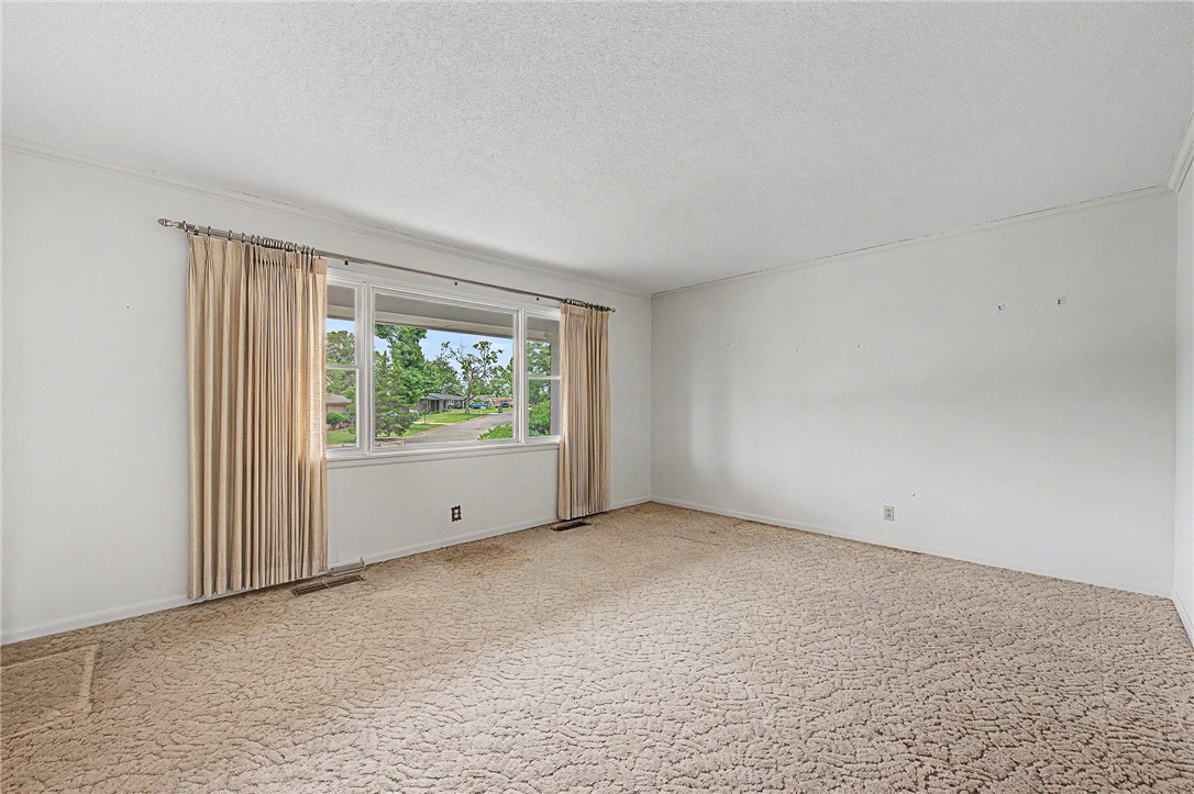 Birch Drive Add Rogers - Residential