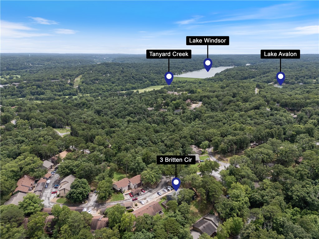 Townhouse Tct 2 A/K/A Drake Court Bvv - Residential