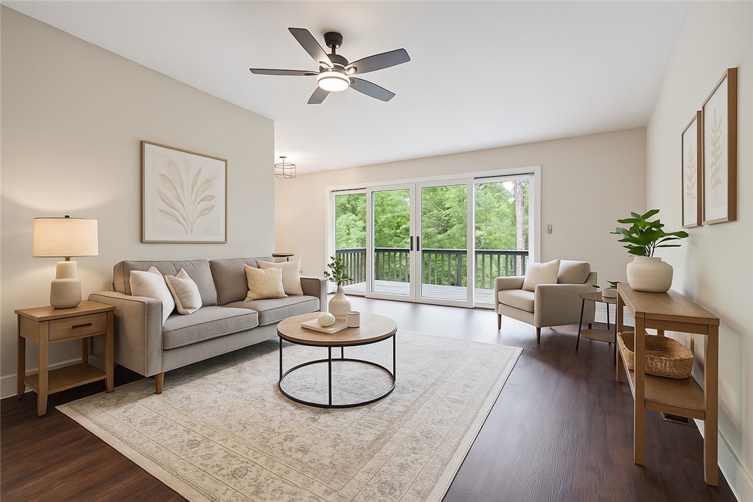 Townhouse Tct 2 A/K/A Drake Court Bvv - Residential