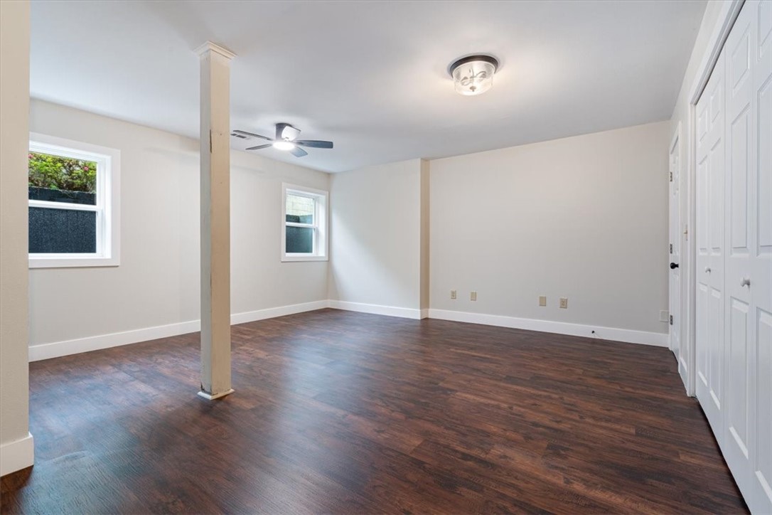 Townhouse Tct 2 A/K/A Drake Court Bvv - Residential