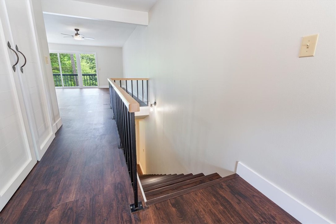 Townhouse Tct 2 A/K/A Drake Court Bvv - Residential
